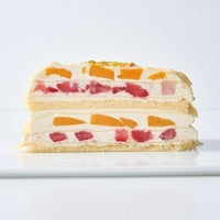 ホシフルーツ_桃と苺のミルクレープ　Kasane